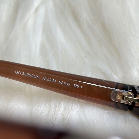 💯Authentic Gucci sunglasses-with box🍀 - Picture 8 of 12